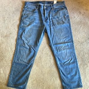 Banana Republic traveler jeans W35 L 30